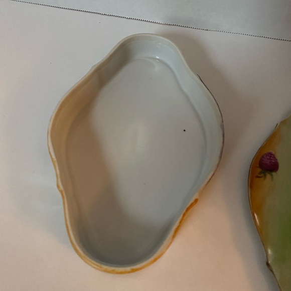 Thames Vintage Fruit Themed Covered Trinket Dish - Picture 5 of 13